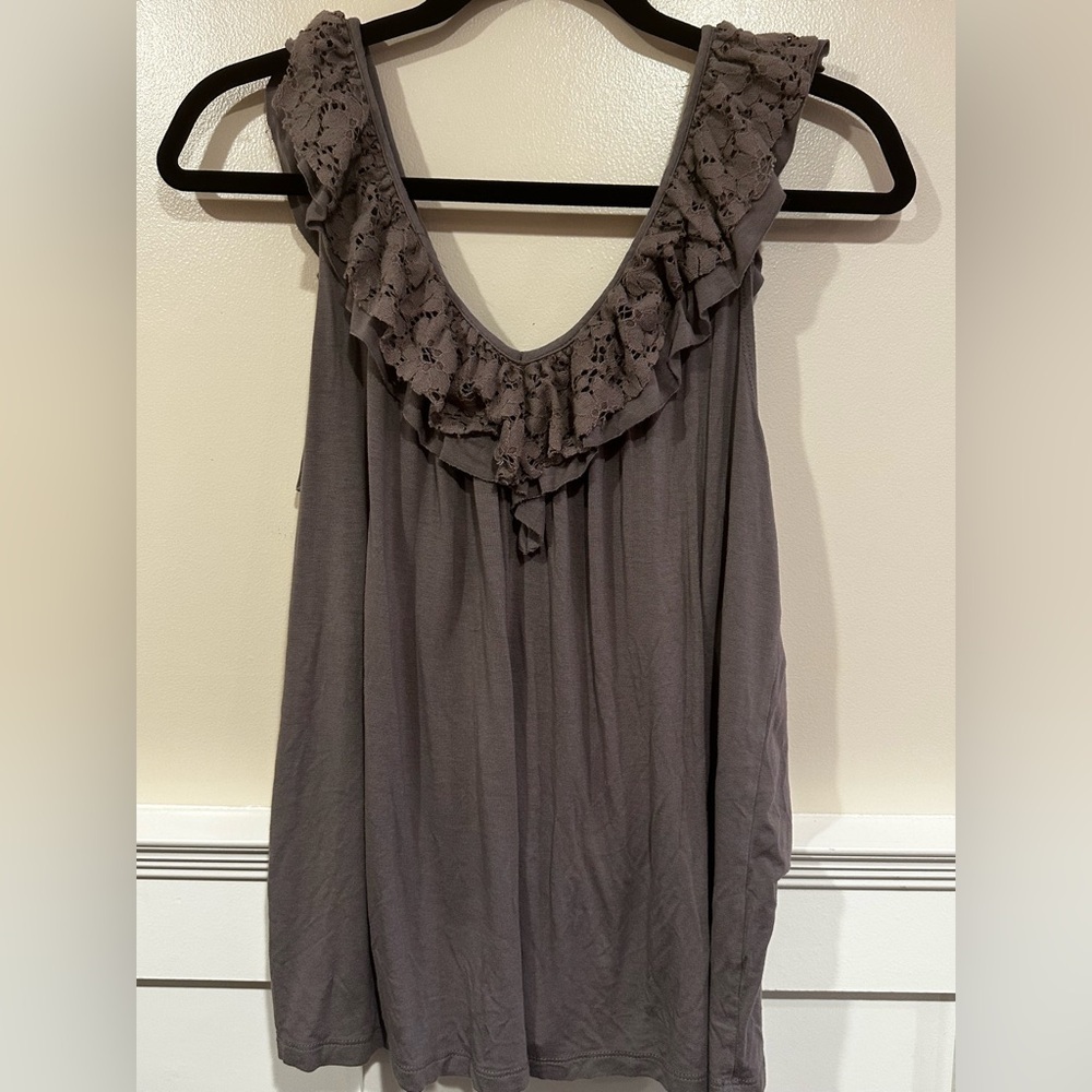 Gray Ruffled Women's Top - Picture 2 of 4